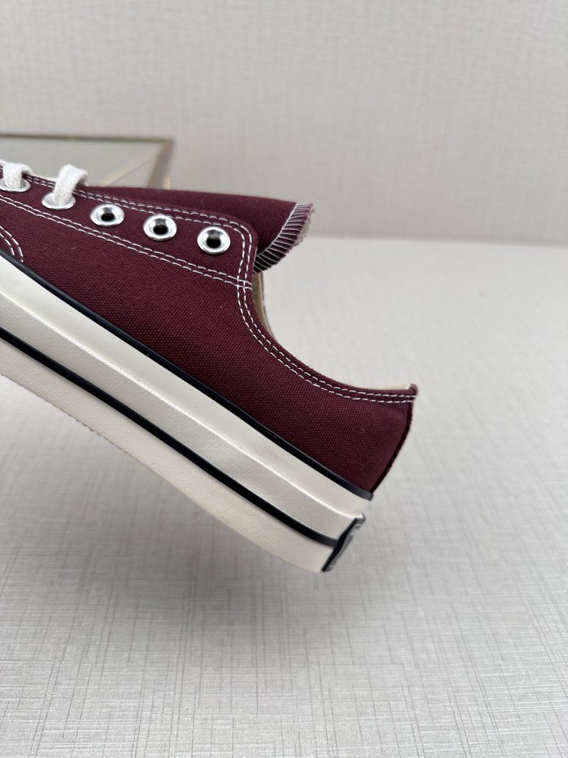 Converse 1970s 'Deep Green' view