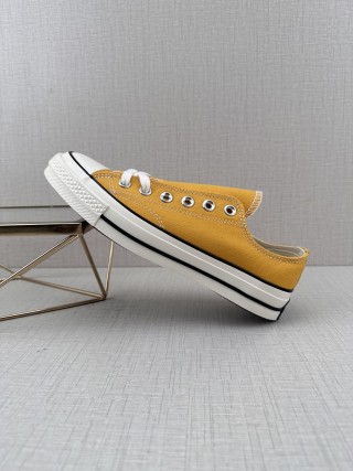 Converse 1970s 'Deep Green' view 1