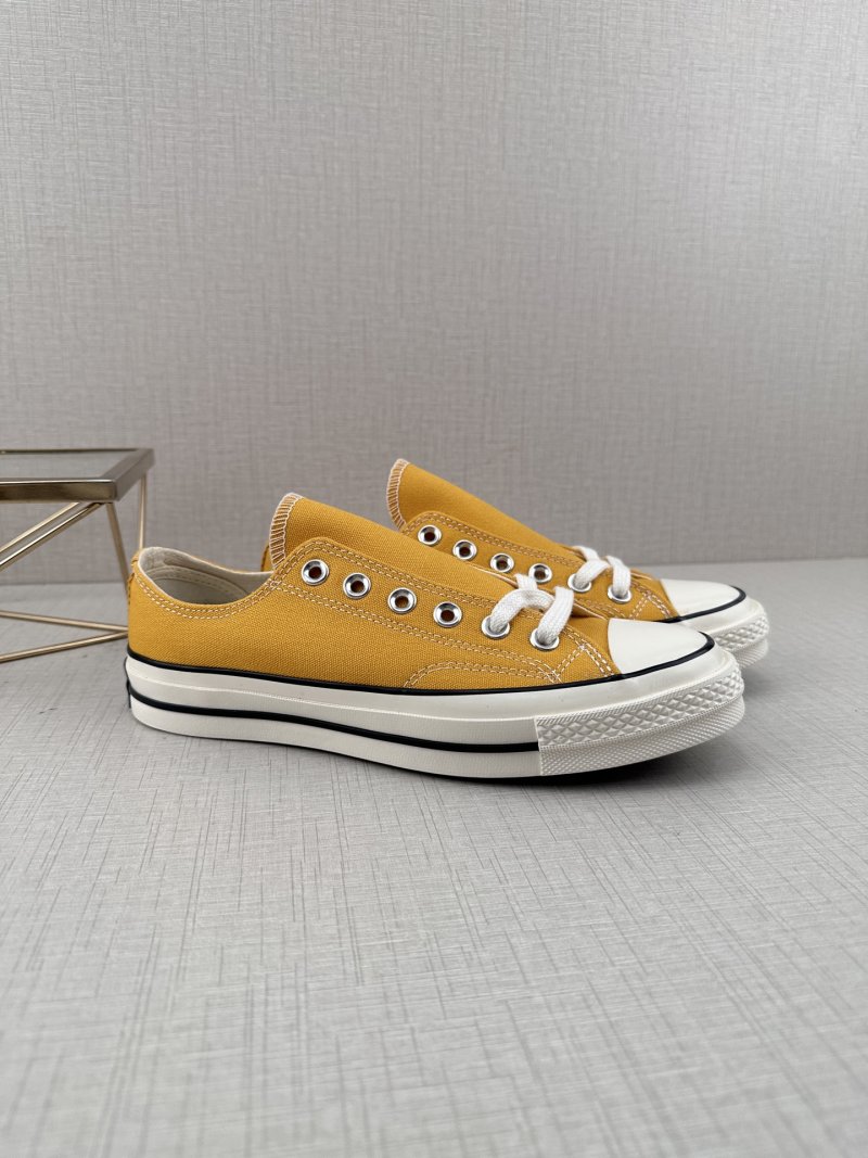 Converse 1970s 'Deep Green' view