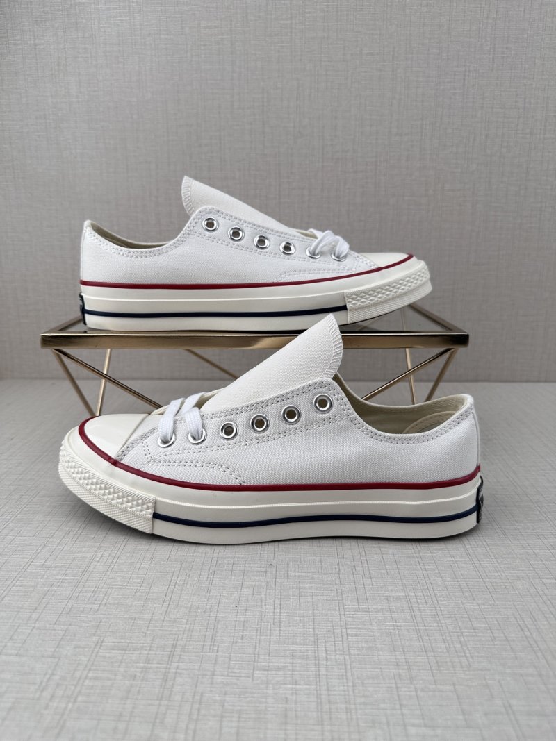 Converse 1970s 'Deep Green' view