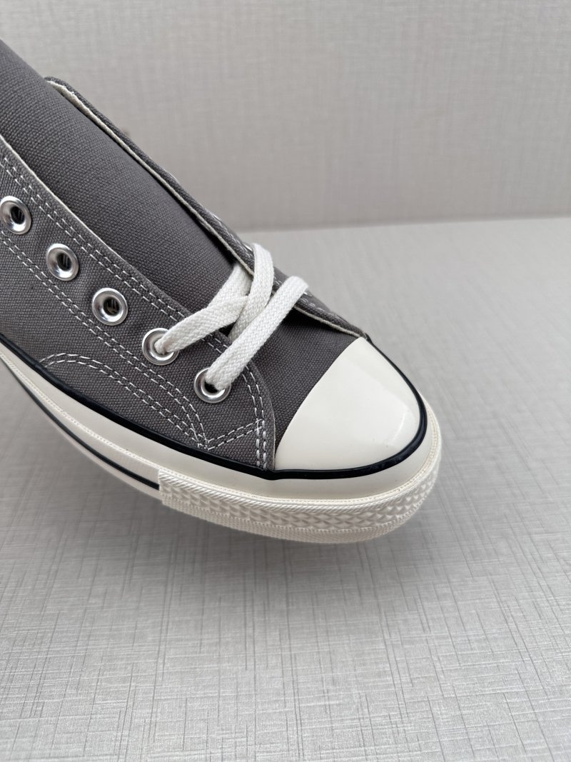 Converse 1970s 'Deep Green' view