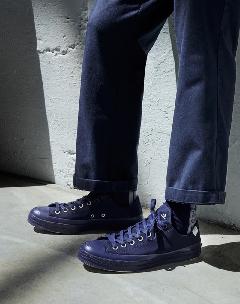 Converse Chuck Taylor All Star view
