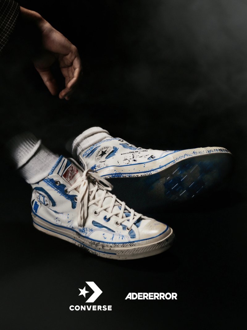 Converse Chuck Taylor All Star view