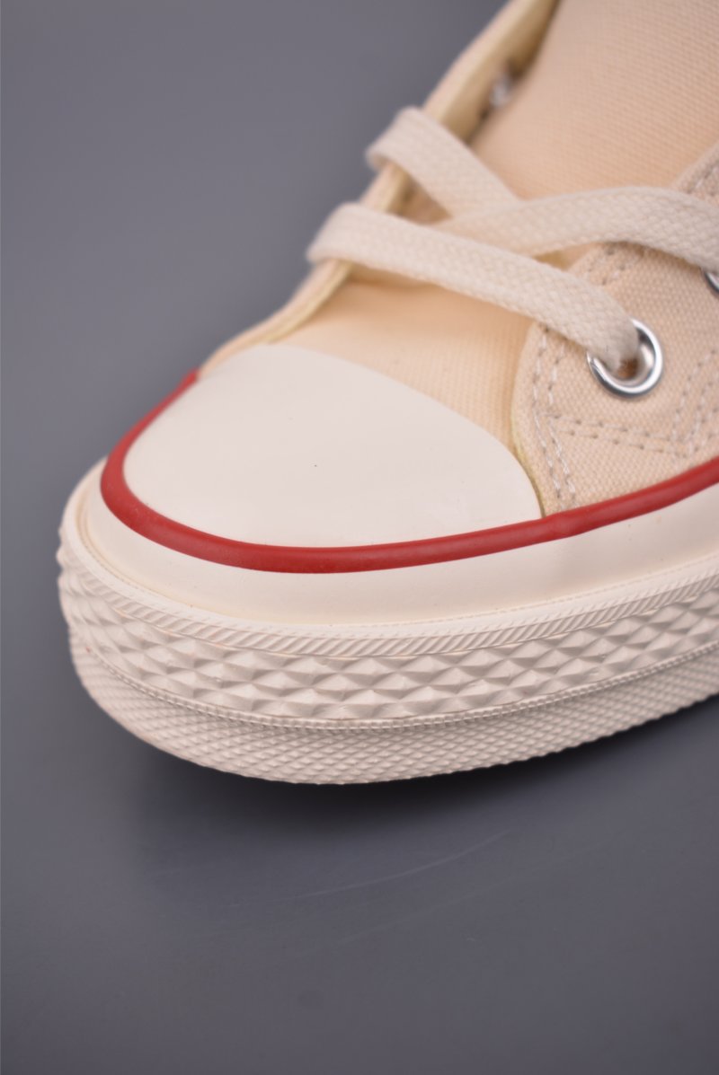 Converse Chuck 1970s 'White / Beige / Red' view