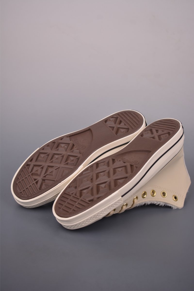 Converse Chuck 1970s Fur Lined 'Cream / Black / Gold' view