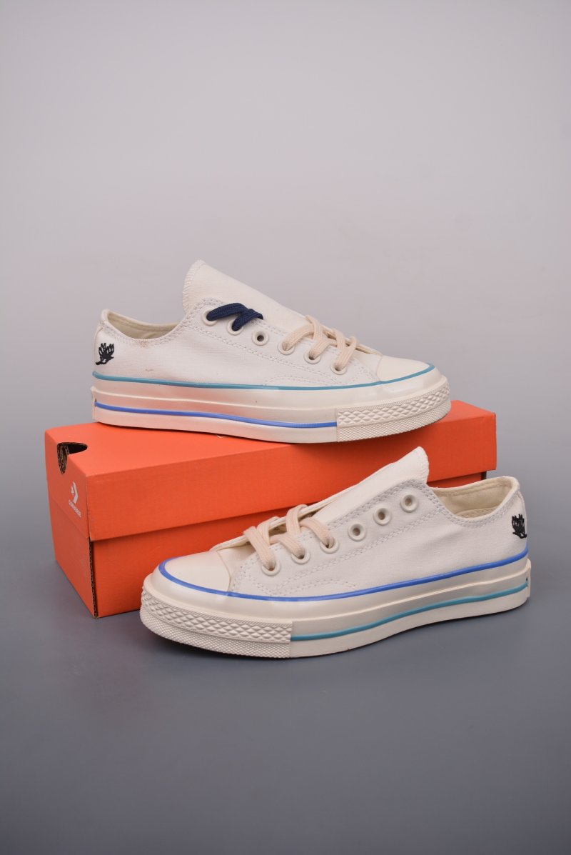 Converse Chuck 1970s Embroidered Magpie view