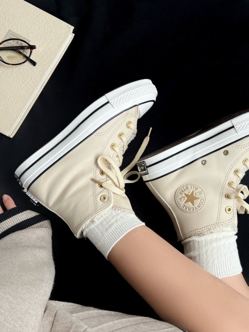 Converse Chuck 1970s Fur Lined view