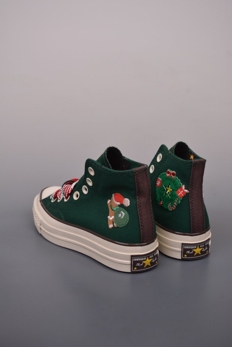 Converse Chuck 70s 'Christmas Wreath' view
