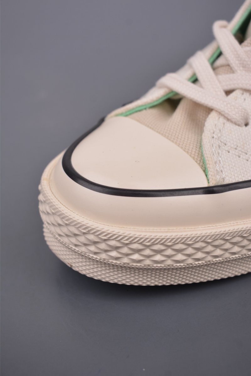 Converse Chuck 70s 'Grey / White / Green' view