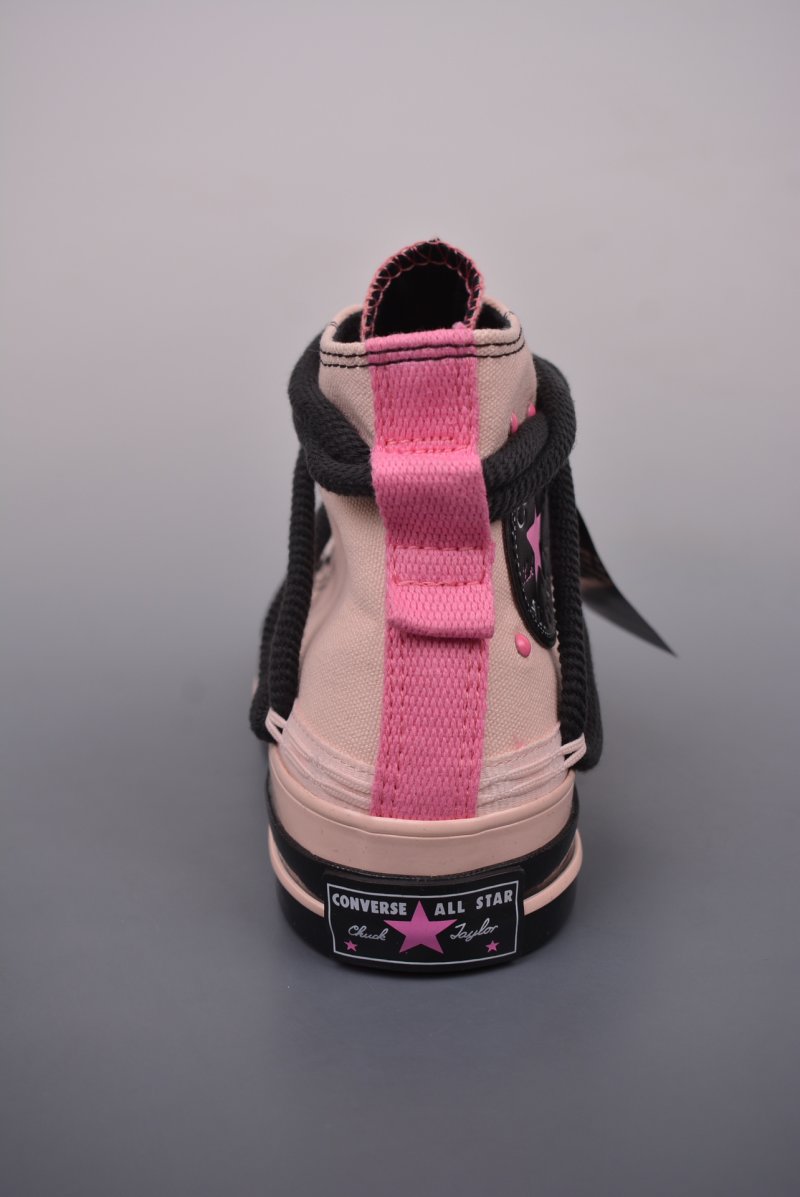 Converse Chuck 70s 'Black / Pink' view