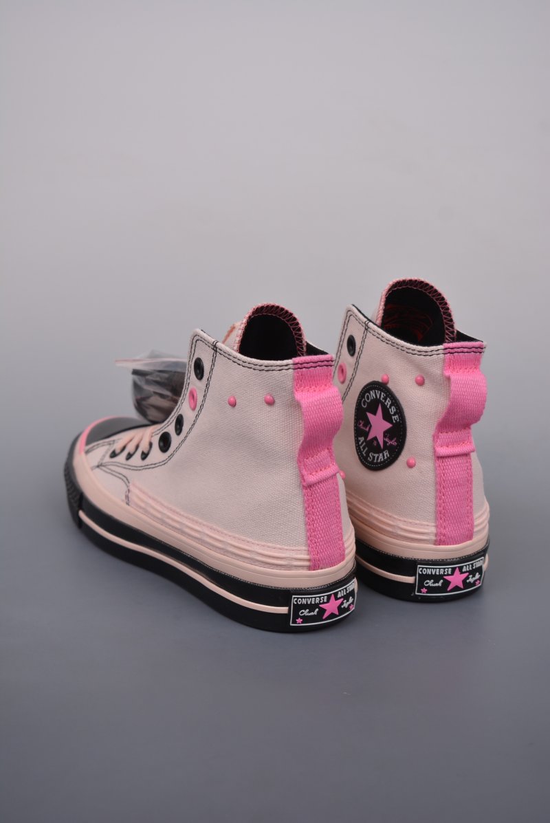 Converse Chuck 70s 'Black / Pink' view