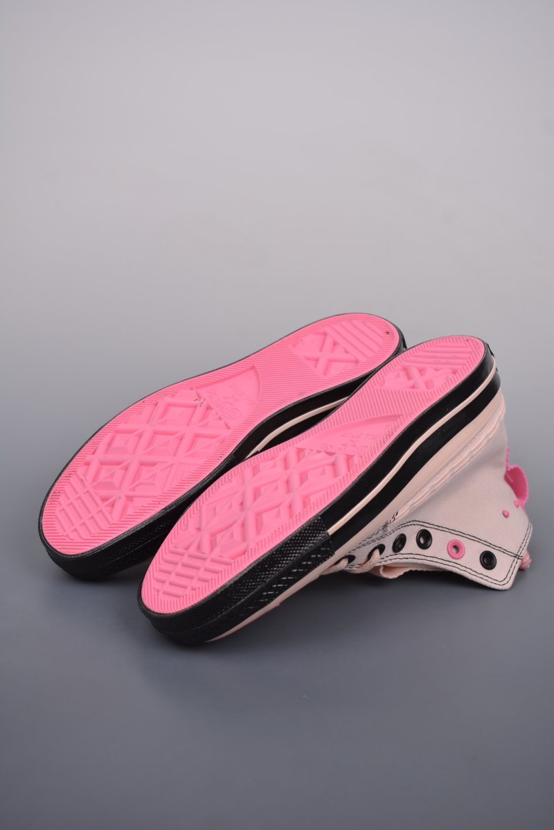 Converse Chuck 70s 'Black / Pink' view