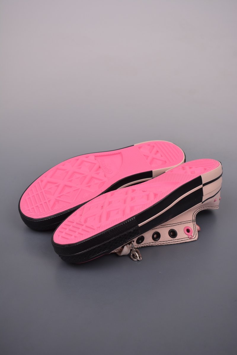 Converse Chuck 70s 'Black / Pink' view