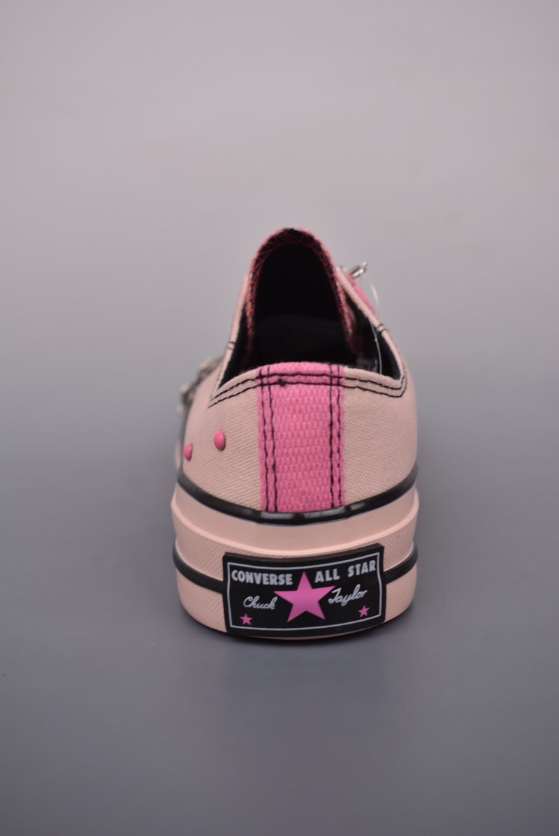 Converse Chuck 70s 'Black / Pink' view