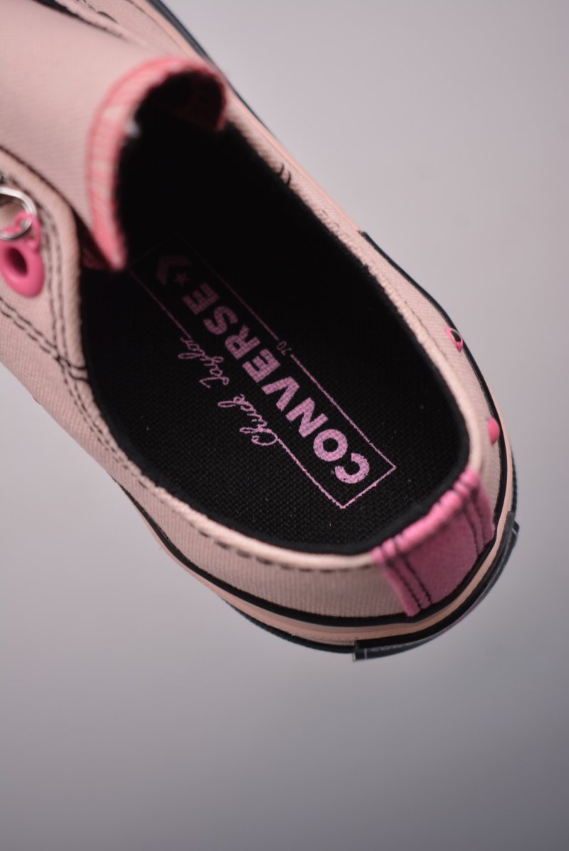 Converse Chuck 70s 'Black / Pink' view