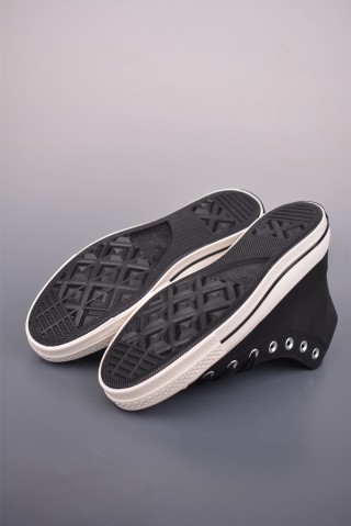 Converse Chuck 70s 'Suede' view 3