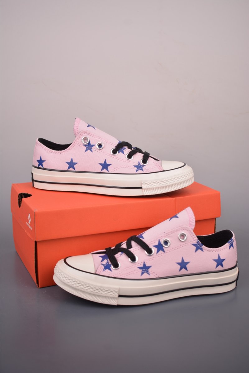 Converse Chuck 70 'Pink / Blue Stars' view