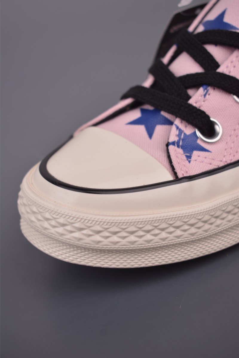 Converse Chuck 70 'Pink / Blue Stars' view