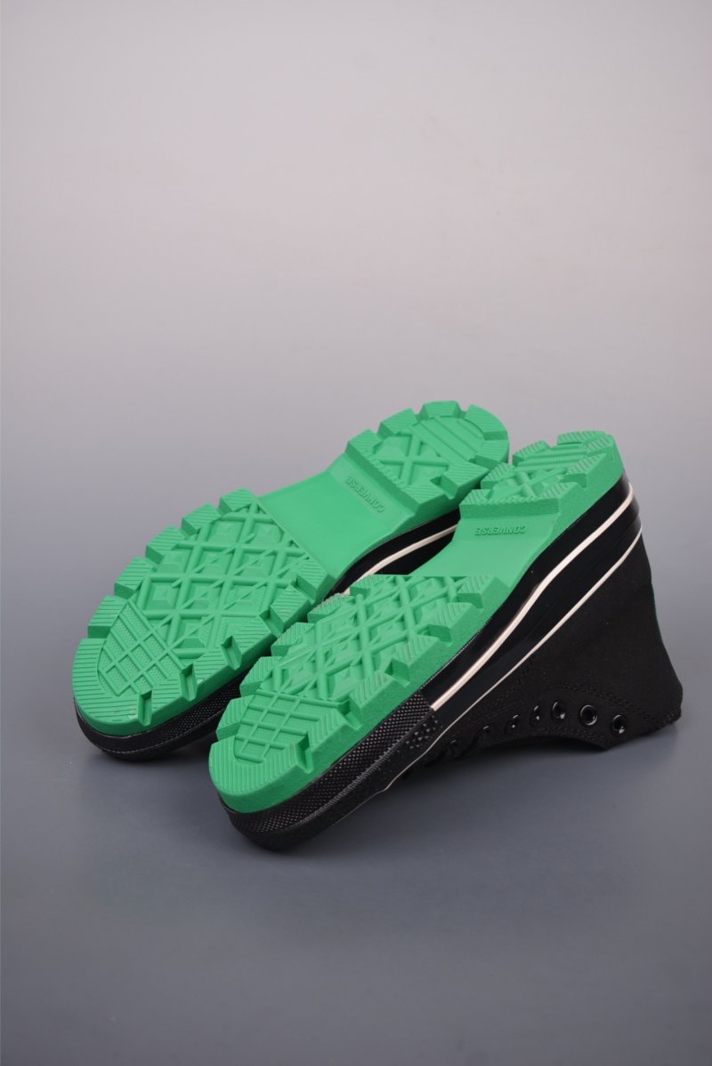 Converse Chuck 70 'Black / Green' view