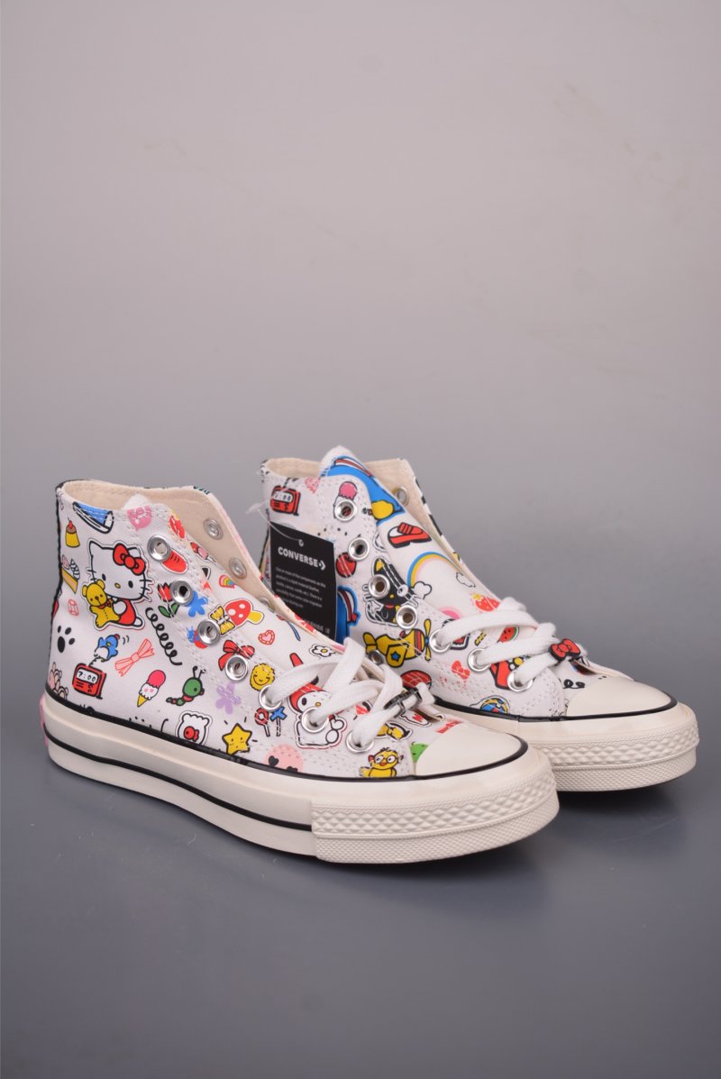 Converse Chuck 70s x Hello Kitty 'Gold'