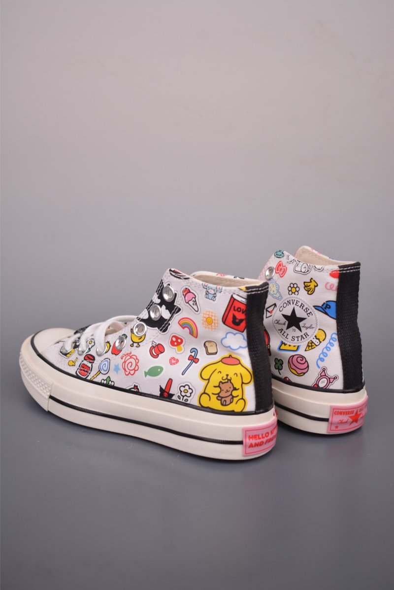 Converse Chuck 70s x Hello Kitty 'Gold' view