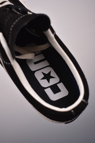 Converse One Star Academy Pro 'Black / White' view 18