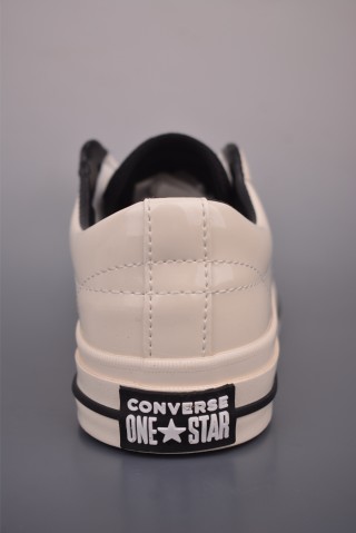 Converse One Star Leather 'White / Black' view 4