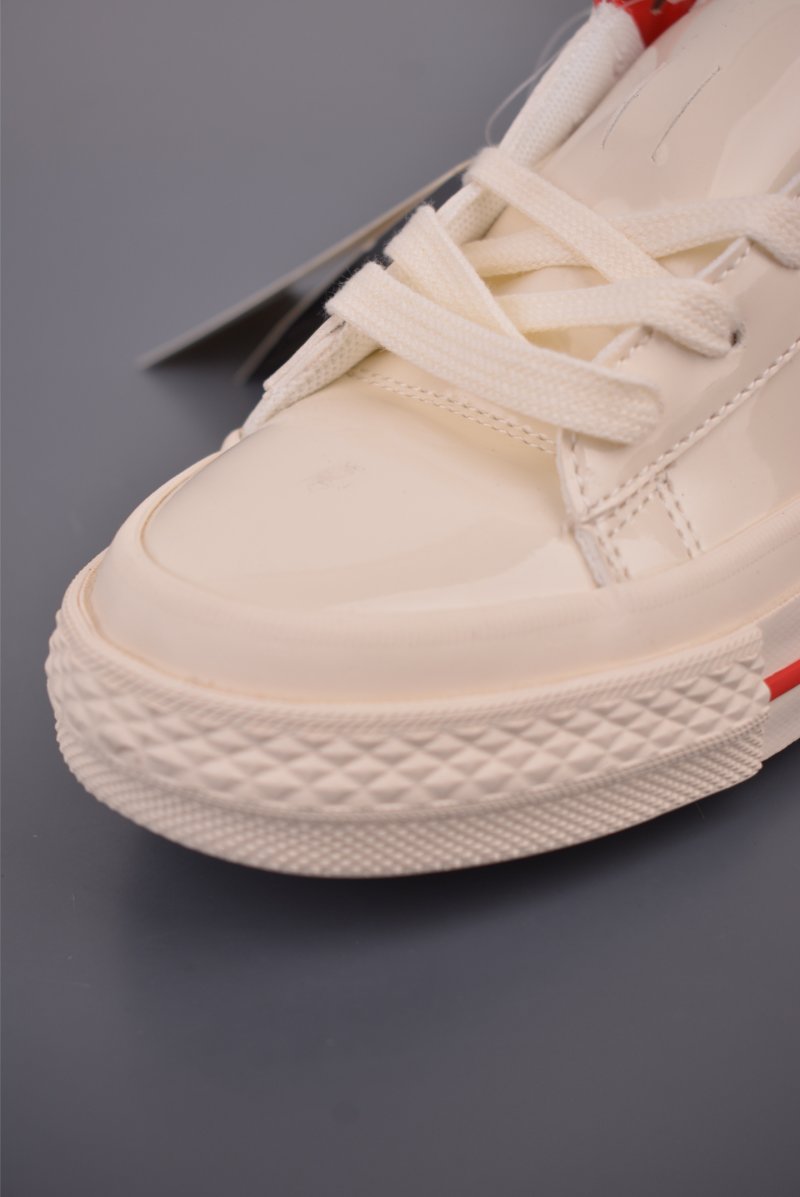 Converse One Star Leather 'White / Red' view