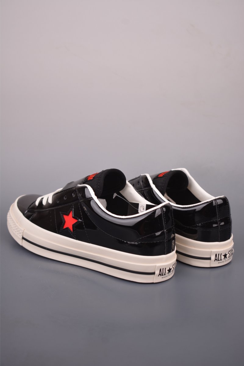 Converse One Star Leather 'Black / Red' view