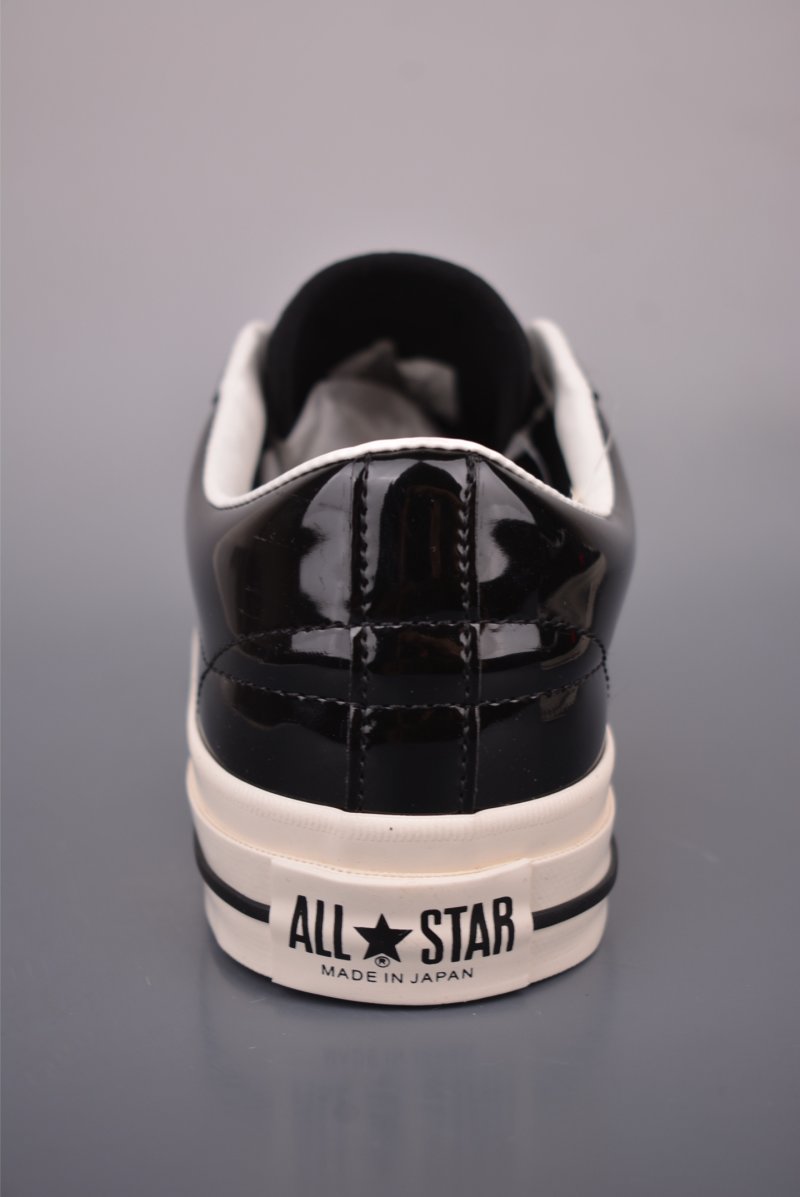 Converse One Star Leather 'Black / Red' view