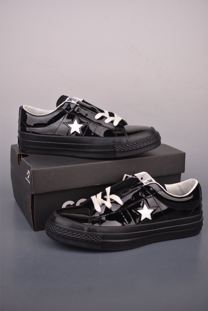 Converse One Star 'Black / White' view