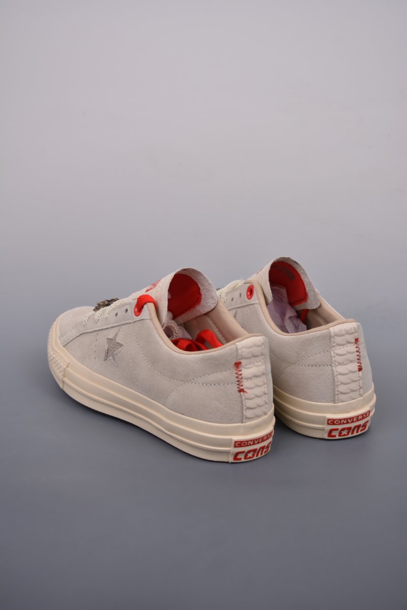 Converse One Star Pro Dragon Year 'Red / Gold' view