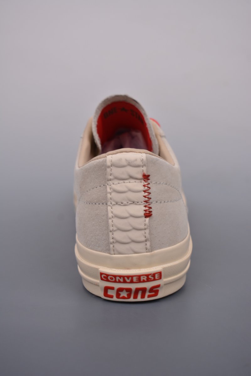Converse One Star Pro Dragon Year 'Red / Gold' view
