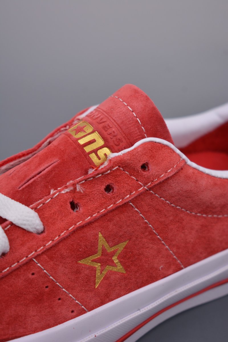 Converse One Star Pro 'Gold' view