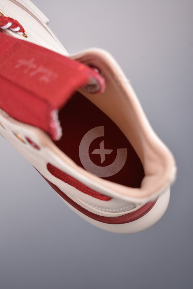Converse Run Star Legacy 'White / Red / Gold' view