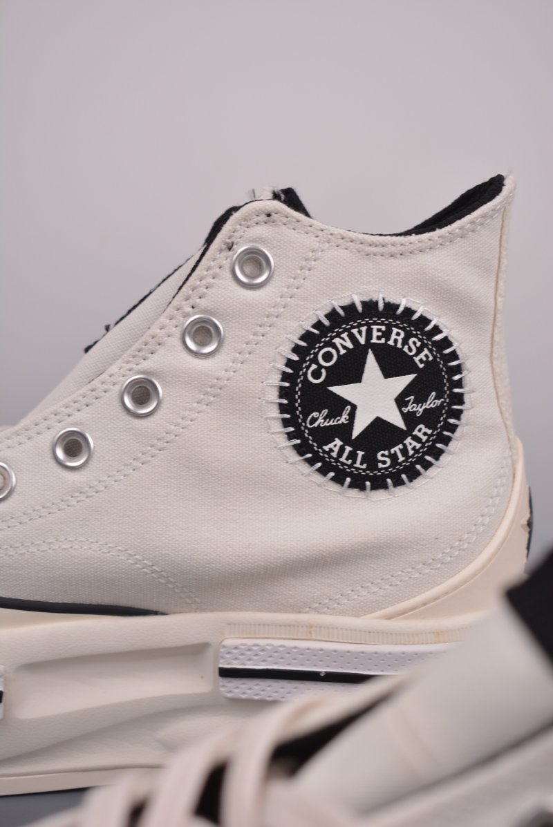 Converse Run Star Legacy 'Panda' view