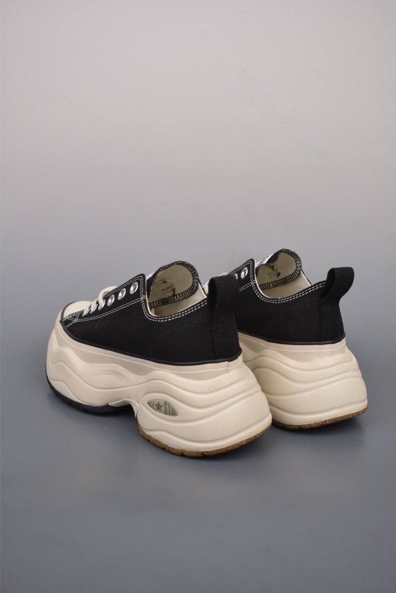 Converse Surge Trainer React 2.0 'Black' view