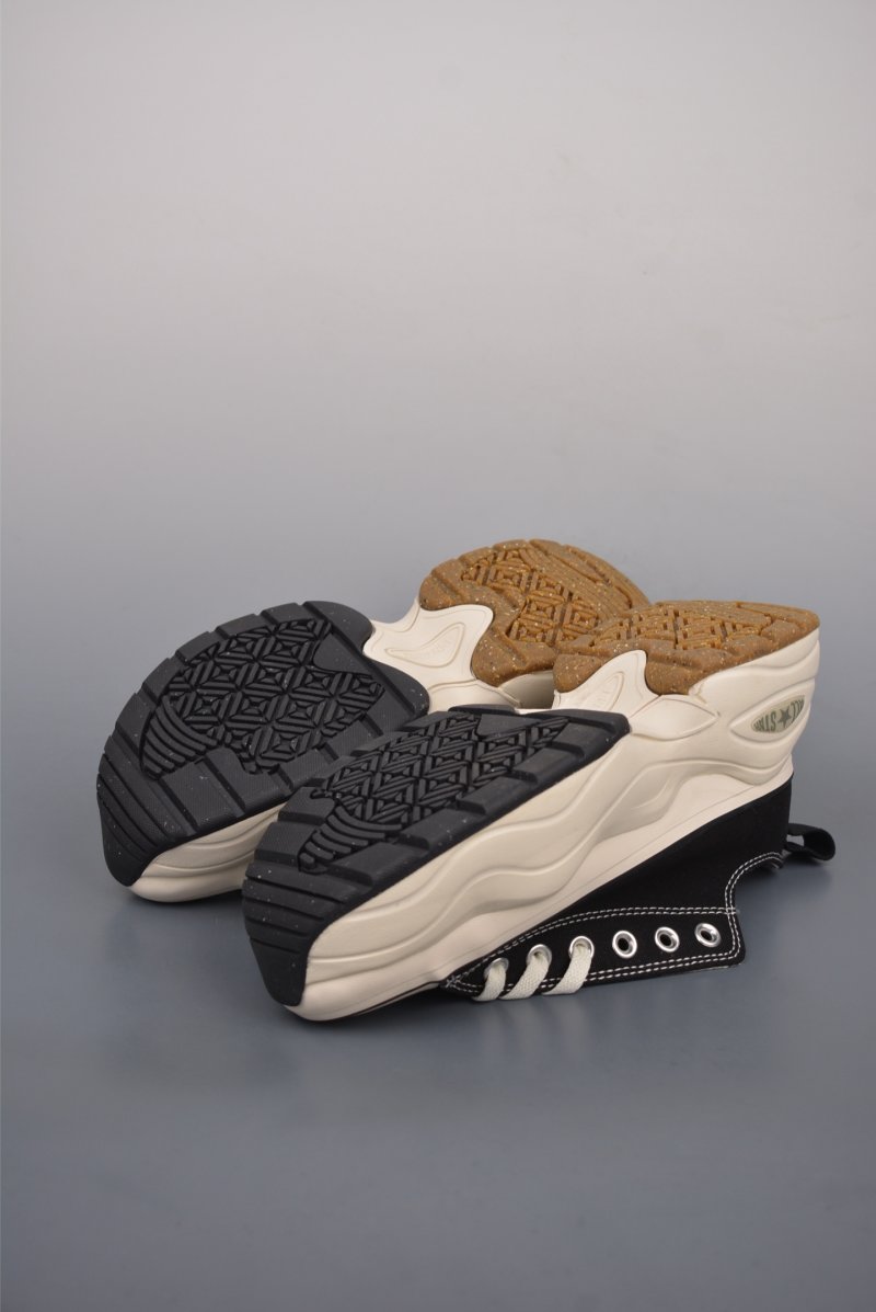Converse Surge Trainer React 2.0 'Black' view