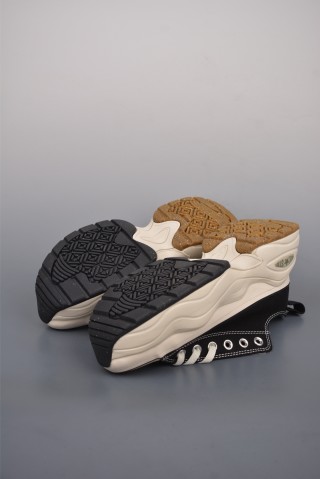 Converse Surge Trainer React 2.0 'Black' view 3