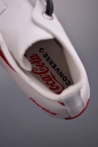 Converse x Coca-Cola Chuck 'Black / White / Red' view 9