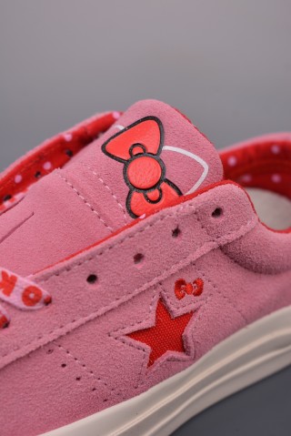 Converse x Hello Kitty One Star 'Pink' view 7