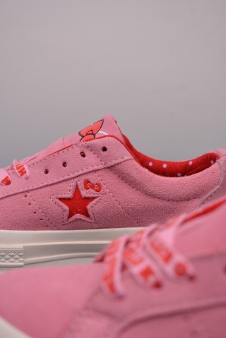 Converse x Hello Kitty One Star 'Pink' view 8