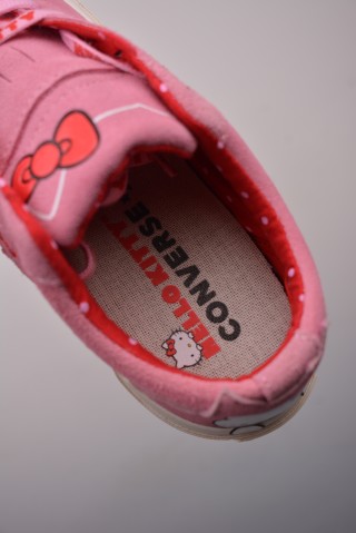 Converse x Hello Kitty One Star 'Pink' view 9