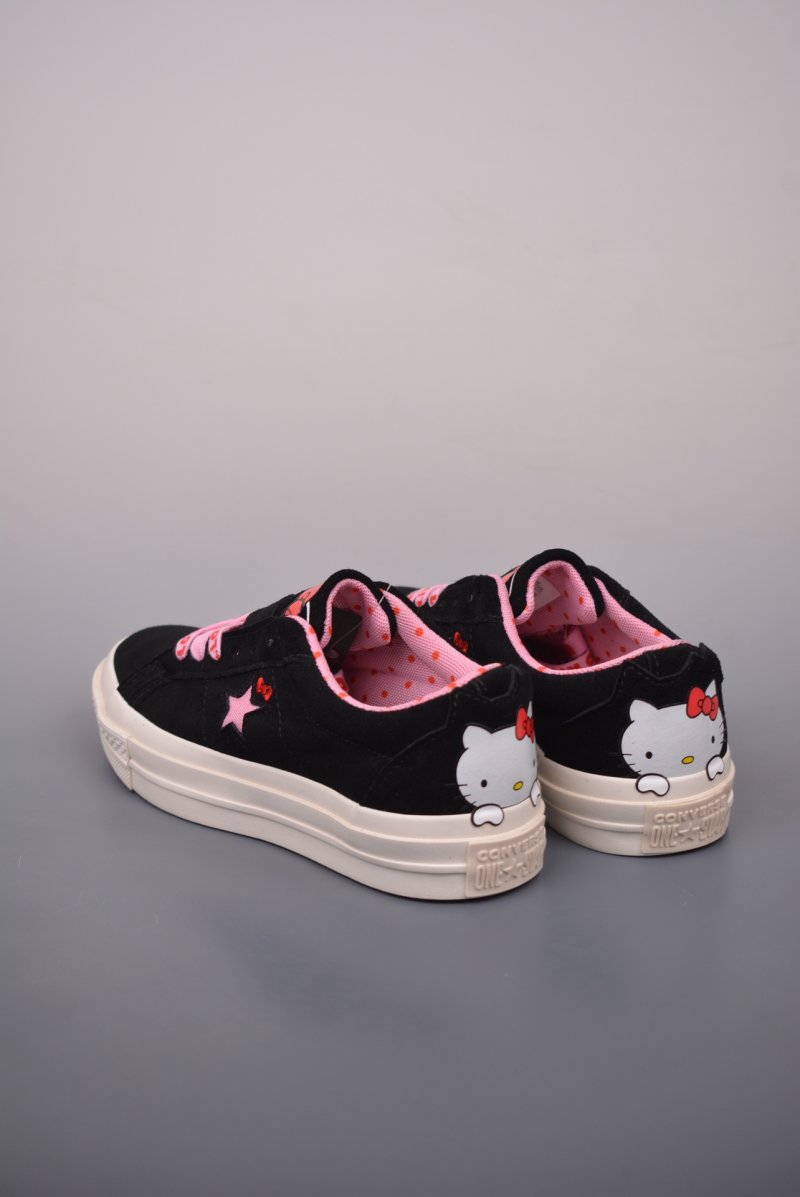 Converse x Hello Kitty One Star 'Black / Pink' view