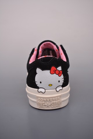 Converse x Hello Kitty One Star 'Black / Pink' view 4