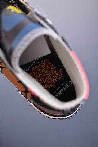 Converse x Tom and Jerry 1970s view 9