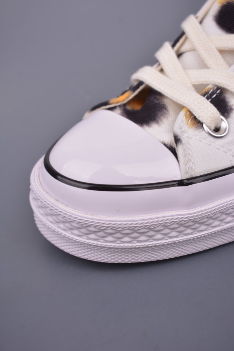 Converse x Kenzo Hana Leopard Cypress Chuck 70 'Corn Yellow / Cypress Green / Mauve Purple' view