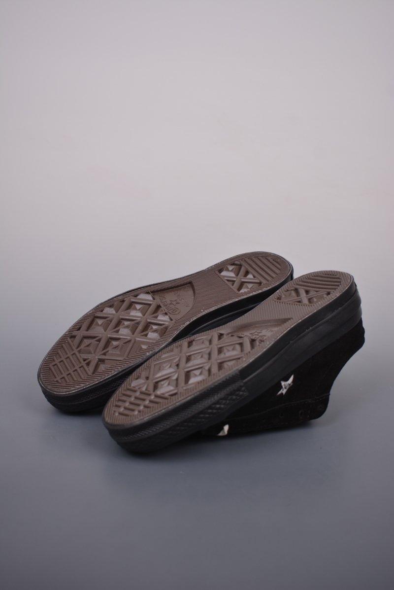 Converse x MADNESS One Star 'Black / White' view