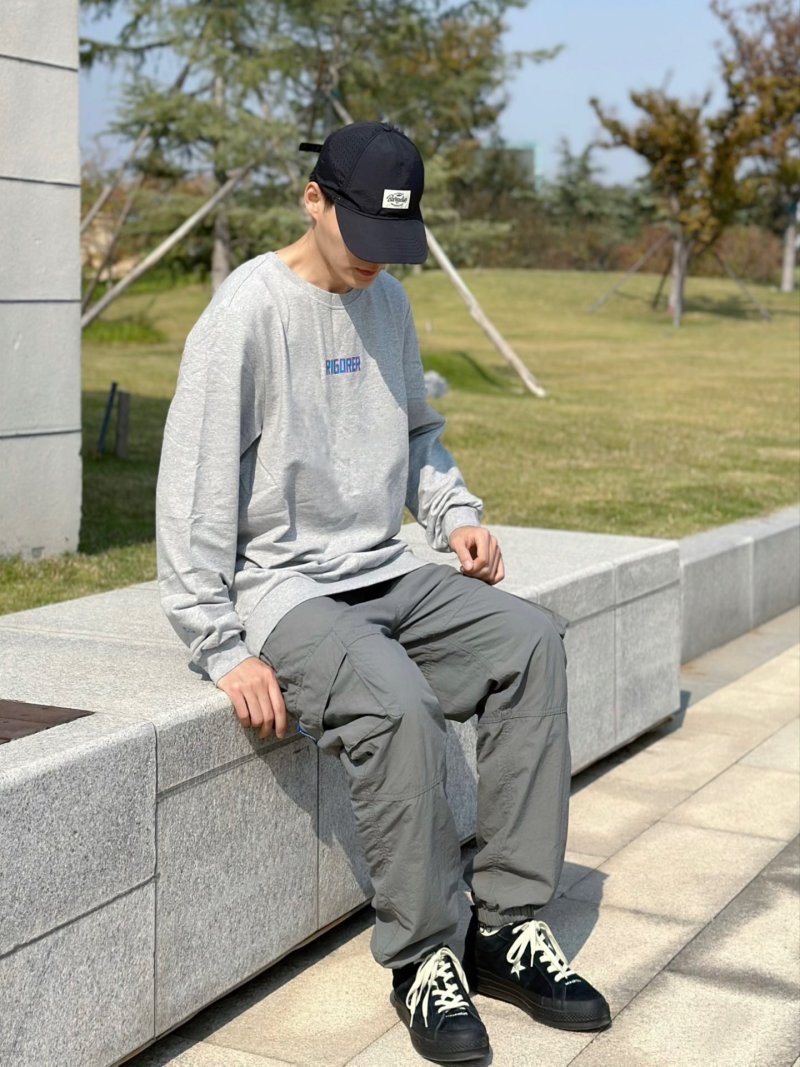 Converse x MADNESS One Star view
