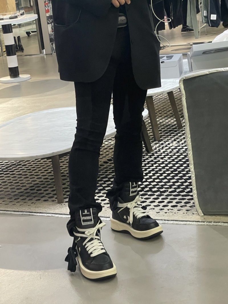 Converse x Rick Owens DRKSHDW view